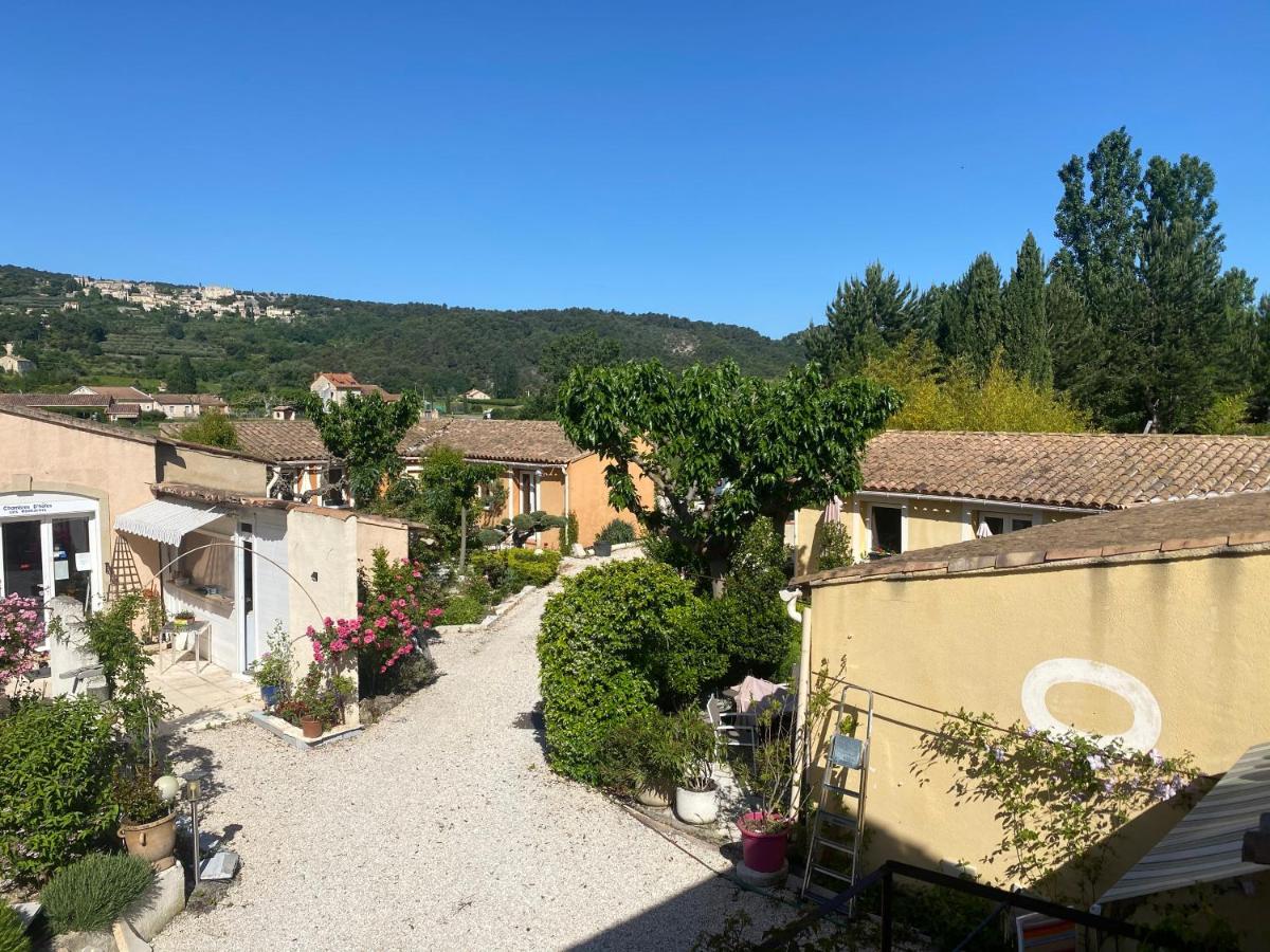 Les Romarins Bed and Breakfast Crestet Εξωτερικό φωτογραφία